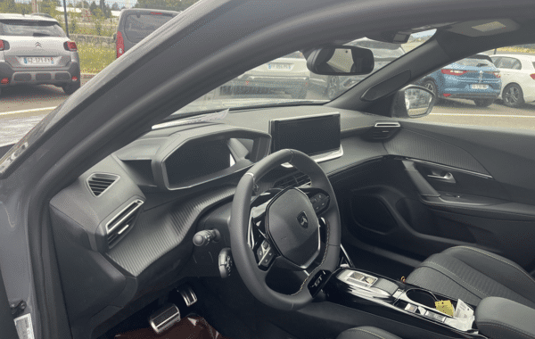 peugeot-2008-1-2-hybrid-145ch-gt-e-dcs6 - 992064713