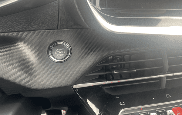 peugeot-2008-1-2-hybrid-145ch-gt-e-dcs6 - 992064713