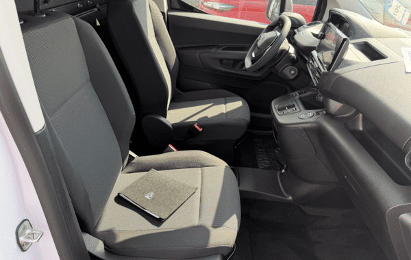 peugeot-partner-xl-diesel-130ch-automatique - 992394713