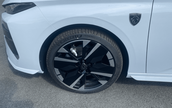 peugeot-308-1-5-bluehdi-130ch-s-s-gt-eat8 - 992724713