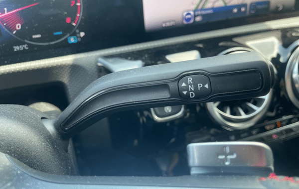 mercedes-classe-a-180-136ch-amg-line-7g-dct - 992814713