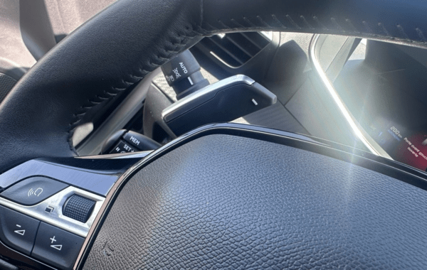 peugeot-2008-1-2-puretech-130ch-s-s-allure-pack-eat8 - 992994713