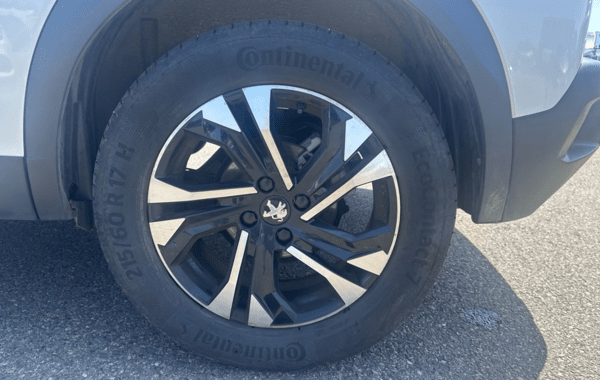 peugeot-2008-1-2-puretech-130ch-s-s-allure-pack-eat8 - 992994713