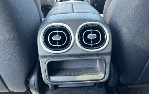 mercedes-classe-c-220-d-200ch-avantgarde-line - 993024713