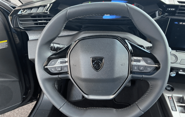 peugeot-308-1-5-bluehdi-130ch-s-s-allure-eat8 - 993204713