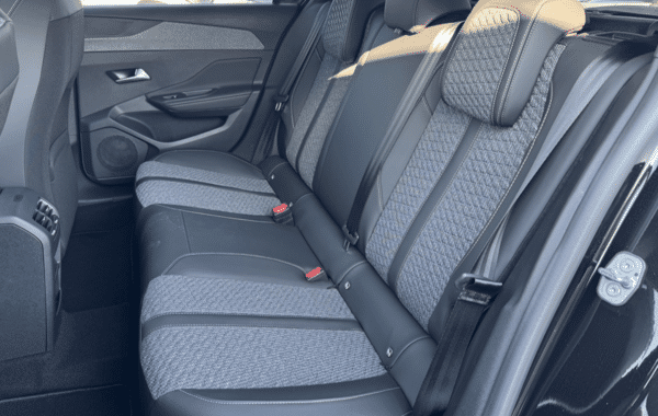 peugeot-308-1-5-bluehdi-130ch-s-s-allure-eat8 - 993234713