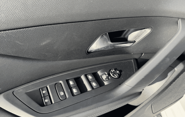 peugeot-308-sw-1-5-bluehdi-130ch-s-s-allure-eat8 - 993274713