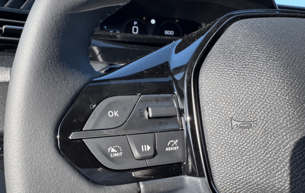 peugeot-308-sw-1-5-bluehdi-130ch-s-s-allure-eat8 - 993274713