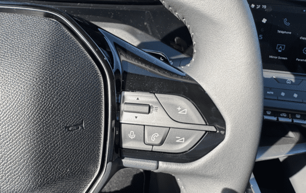 peugeot-308-sw-1-5-bluehdi-130ch-s-s-allure-eat8 - 993274713
