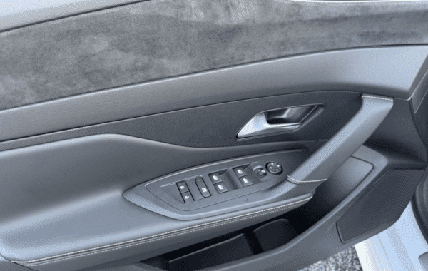 peugeot-308-sw-1-5-bluehdi-130ch-s-s-gt-eat8 - 993334713