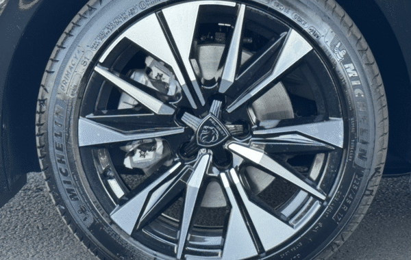 peugeot-308-sw-1-5-bluehdi-130ch-s-s-allure-eat8 - 993464713