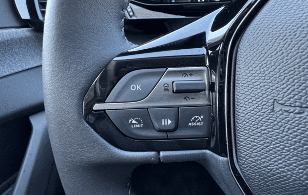 peugeot-308-sw-1-5-bluehdi-130ch-s-s-allure-eat8 - 993544713