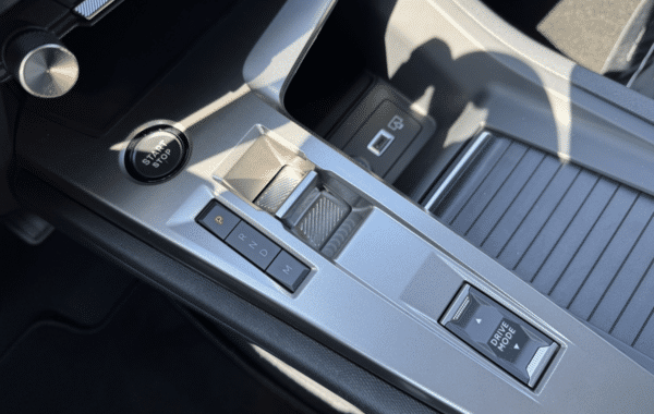 peugeot-308-sw-1-5-bluehdi-130ch-s-s-allure-eat8 - 993584713