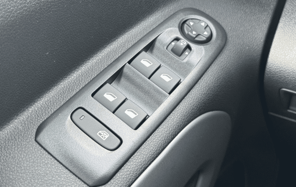 citroen-berlingo-m-1-5-bluehdi-130ch-s-s-max-bva8-5-places - 993944713