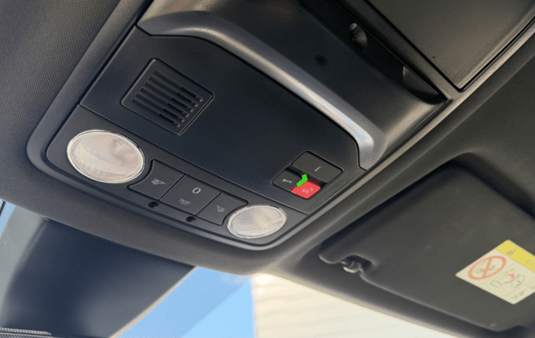 skoda-karoq-2-0-tdi-150ch-scr-sportline-4x2-dsg7 - 994774713