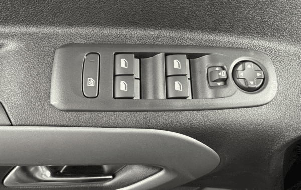 citroen-berlingo-m-1-5-bluehdi-130ch-max-bva8 - 995084713