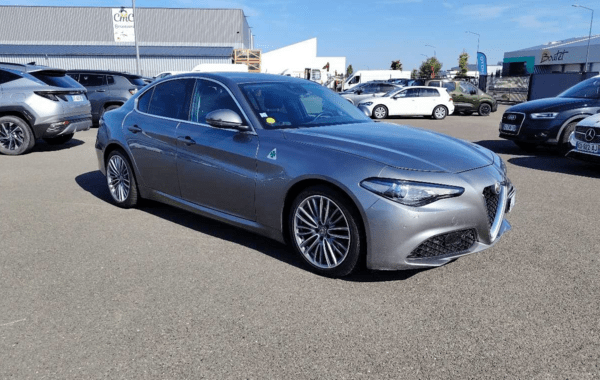alfa-romeo-giulia-2-2-jtd-180ch-super-at8 - 995174713