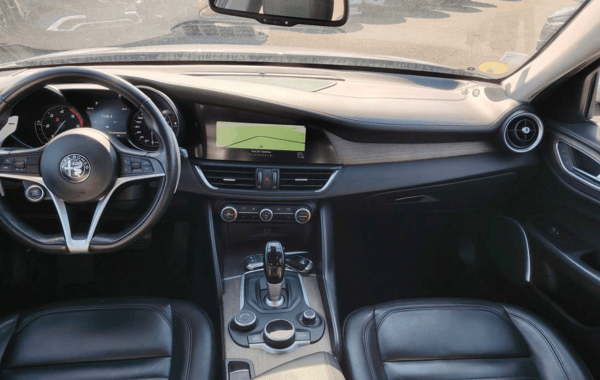 alfa-romeo-giulia-2-2-jtd-180ch-super-at8 - 995174713