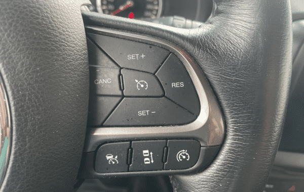 jeep-renegade-1-4-multiair-s-s-140ch-limited - 995224713
