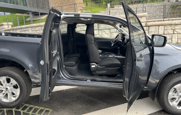 isuzu-d-max-2-2-ddi-164ch-evolution-space-m-t - 995234713