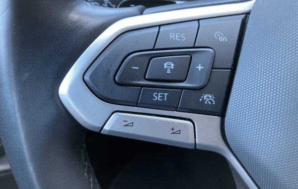 volkswagen-taigo-1-0-tsi-116ch-r-line-dsg7 - 995274713