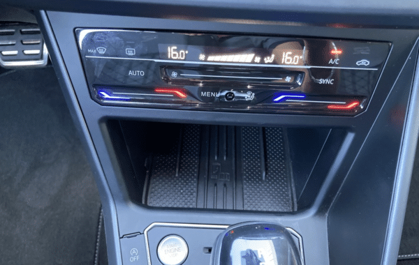 volkswagen-taigo-1-0-tsi-116ch-r-line-dsg7 - 995274713