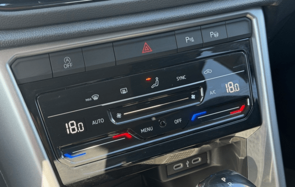 volkswagen-t-roc-1-5-tsi-evo2-150ch-life-plus-dsg7 - 995454713