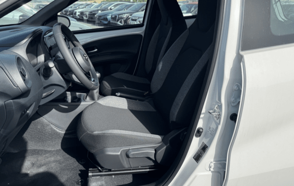 toyota-aygo-x-1-0-vvt-i-72ch-dynamic-my24 - 995594713
