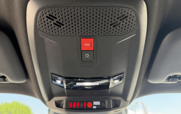 peugeot-2008-1-2-hybrid-145ch-gt-e-dcs6 - 995814713