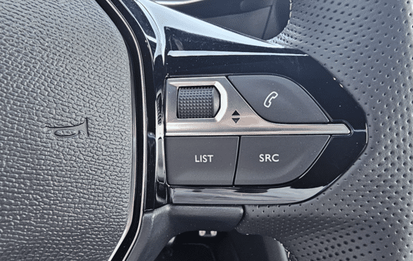 peugeot-2008-1-2-hybrid-145ch-gt-e-dcs6 - 995834713