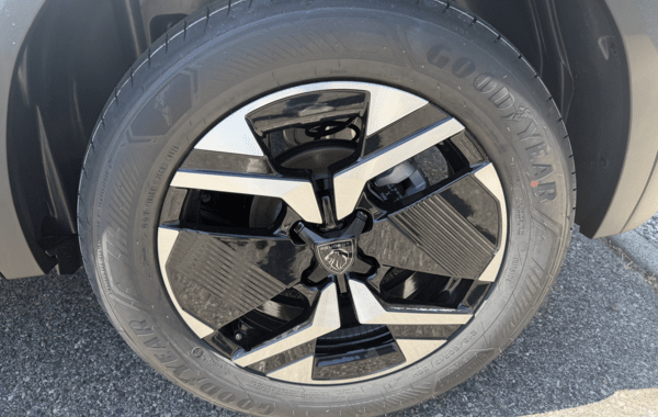peugeot-2008-1-2-hybrid-145ch-gt-e-dcs6 - 995844713