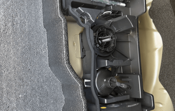 peugeot-2008-1-2-hybrid-145ch-gt-e-dcs6 - 995844713