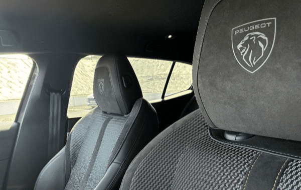 peugeot-408-plug-in-hybrid-225ch-gt-e-eat8 - 996114713