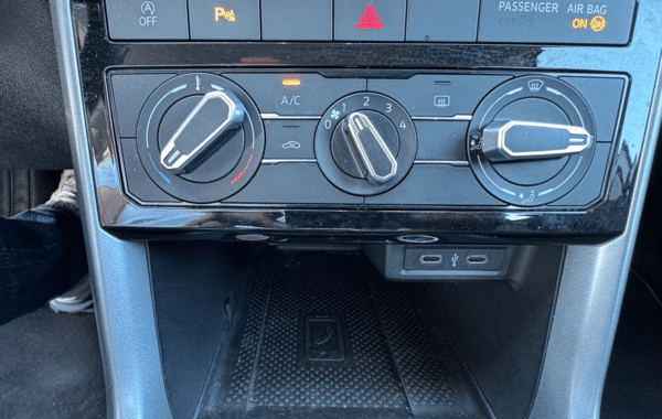 volkswagen-t-cross-1-0-tsi-110ch-lounge - 996544713