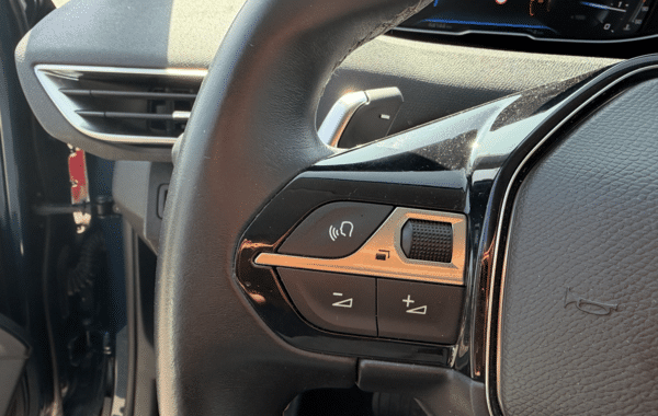 peugeot-3008-1-5-bluehdi-130ch-s-s-allure-pack-eat8 - 997214713