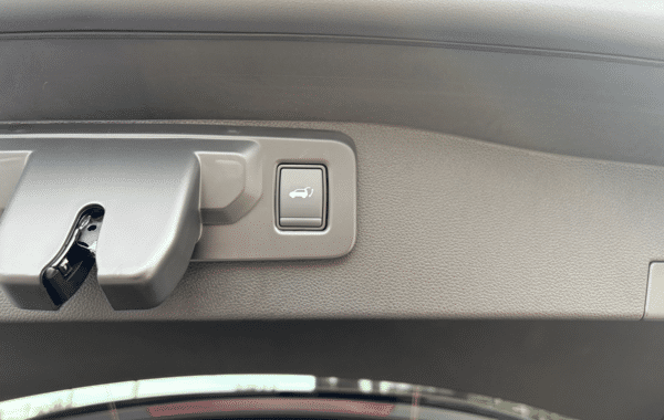 renault-austral-1-2-e-tech-full-hybrid-200ch-esprit-alpine-26 - 997534713