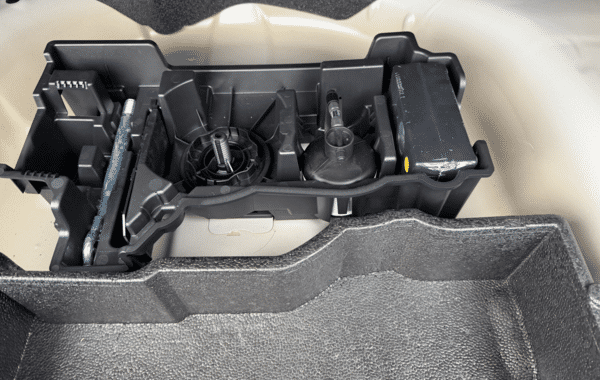 peugeot-2008-1-2-puretech-130ch-s-s-gt-eat8 - 997814713