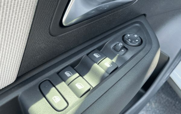 citroen-c4-1-2-hybride-145ch-max-e-dcs6 - 998184713
