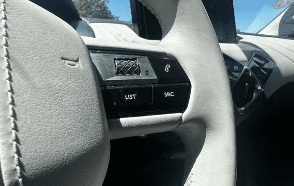 ds-ds-3-crossback-puretech-100ch-so-chic - 998574713