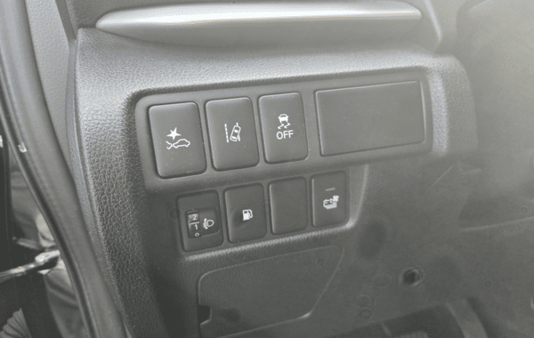 mitsubishi-eclipse-cross-2-4-mivec-phev-188ch-business-4wd - 998704713