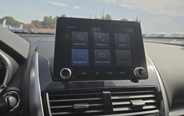 mitsubishi-eclipse-cross-2-4-mivec-phev-188ch-business-4wd - 998704713