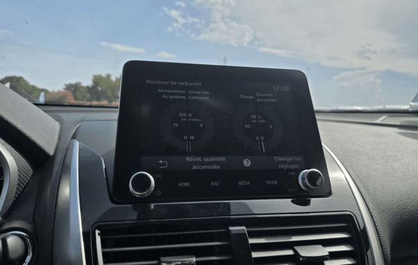 mitsubishi-eclipse-cross-2-4-mivec-phev-188ch-business-4wd - 998704713