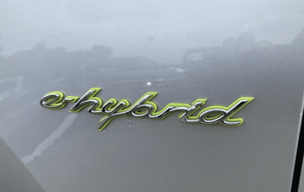 porsche-cayenne-958-3-0-416ch-s-e-hybrid-platinum-edition - 999374713