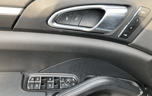 porsche-cayenne-958-3-0-416ch-s-e-hybrid-platinum-edition - 999374713