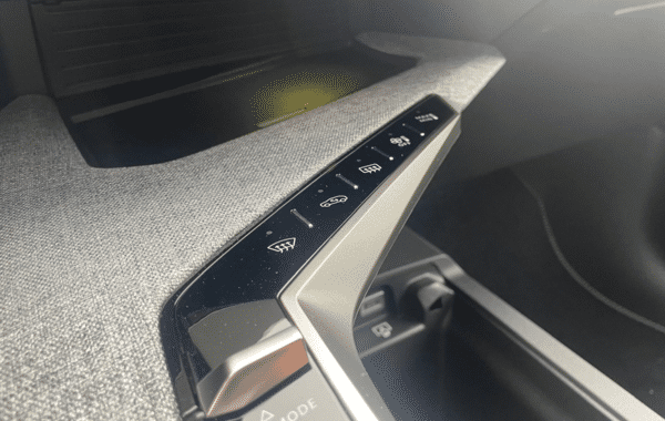 peugeot-5008-hybrid-145ch-gt-e-dcs6 - 999514713
