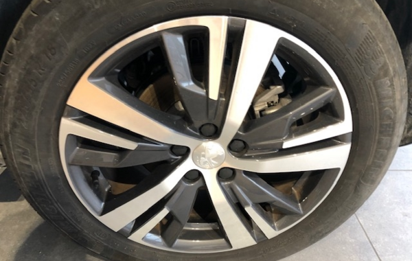 peugeot-3008-hybrid-225ch-allure-pack-e-eat8 - 37468575