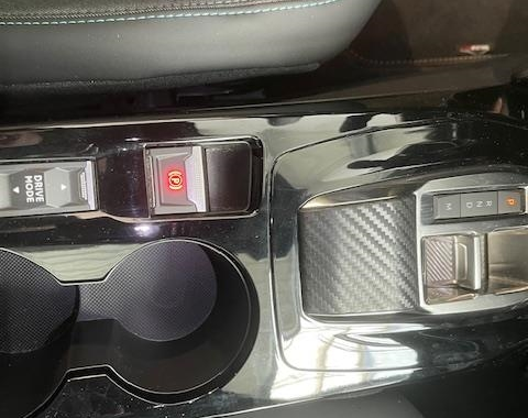 peugeot-2008-1-2-puretech-130ch-s-s-allure-eat8 - 54998575