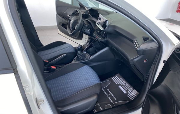 peugeot-208-1-2-puretech-75ch-s-s-like - 61848575
