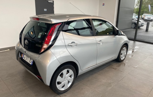 toyota-aygo-1-0-vvt-i-69ch-x-glam-5p - 62868575