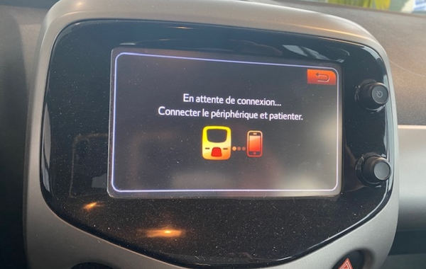 toyota-aygo-1-0-vvt-i-69ch-x-glam-5p - 62868575